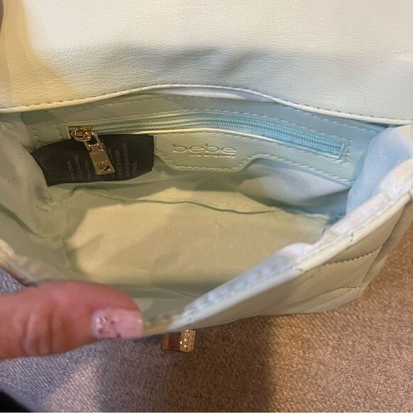 NWT Bebe Wyatt shoulder bag small shoulder bag in mint green with gold accents - Picture 13 of 15
